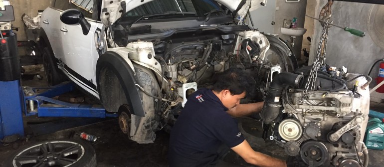 เปลี่ยนอะไหล่ชุดใหญ่ น้ำมันเครื่องรั่วซึม