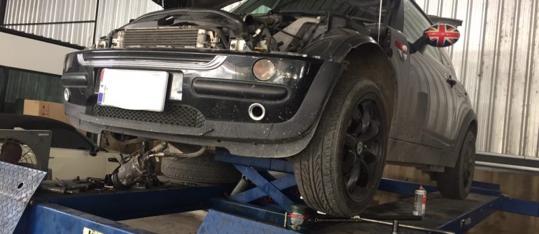 ตรวจเช็ครอยรั่ว